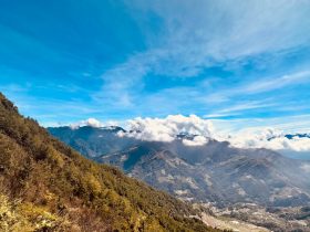 教你如何用手机投屏到kktv电视