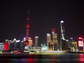 电视如何连接手机投屏：一步一步教你实现