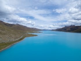 安卓手机如何镜像投屏