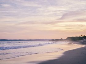 电脑怎么投屏手机画面