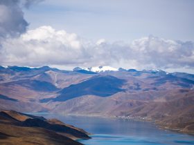 安卓手机怎么投屏到投影仪?掌握这几种方法,轻松实现