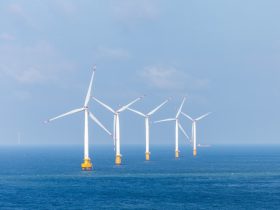 如何把手机投到汽车屏幕